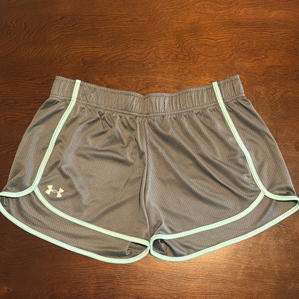 Women’s Under Armour Heatgear Athletic Short